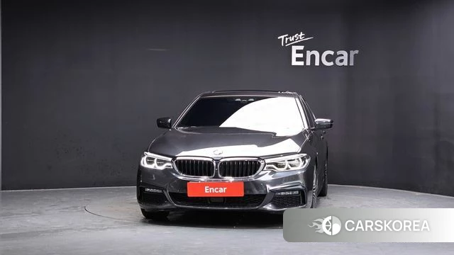 BMW 5 Series (G30) id 4604910 из Кореи 13
