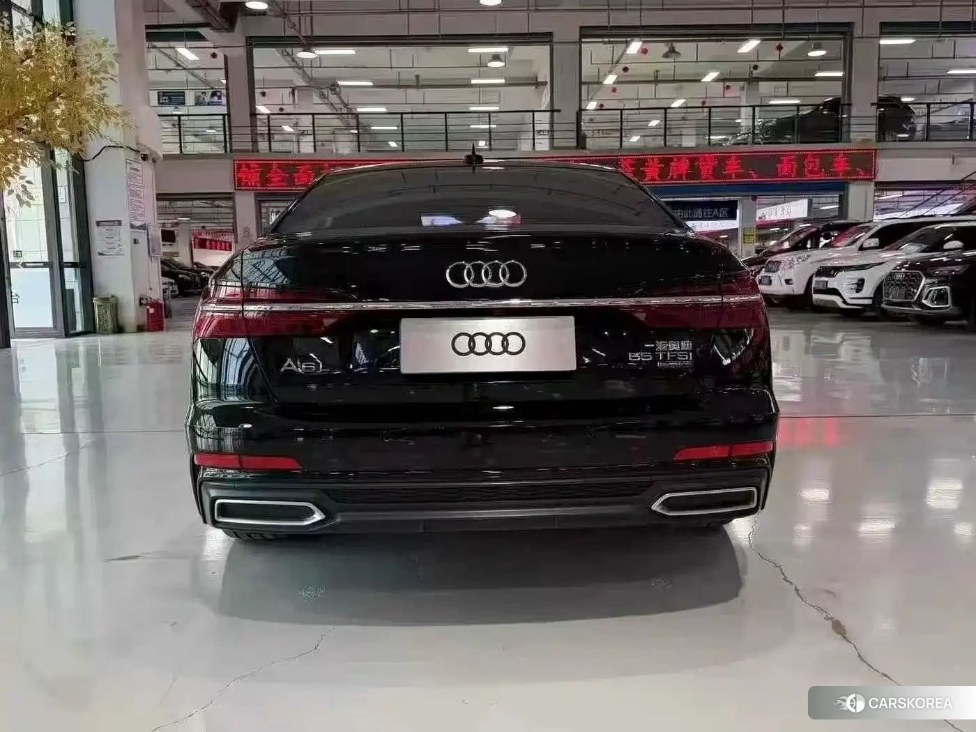 Audi A6L 2021 Черный из Китая, фото 3