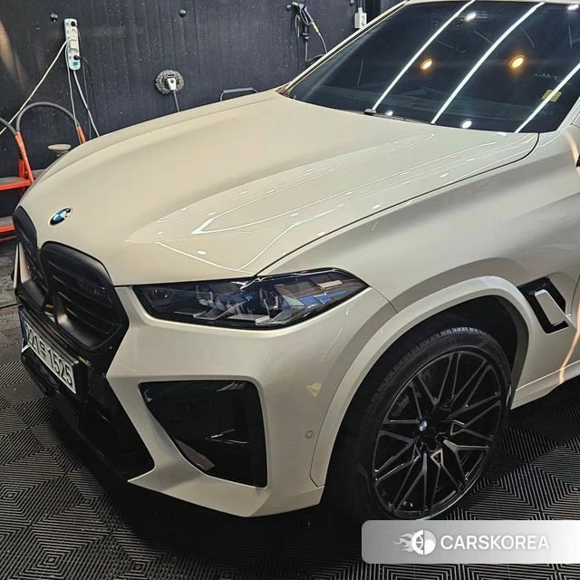 BMW X6M (G06) 2024 Белый из Кореи, фото 3