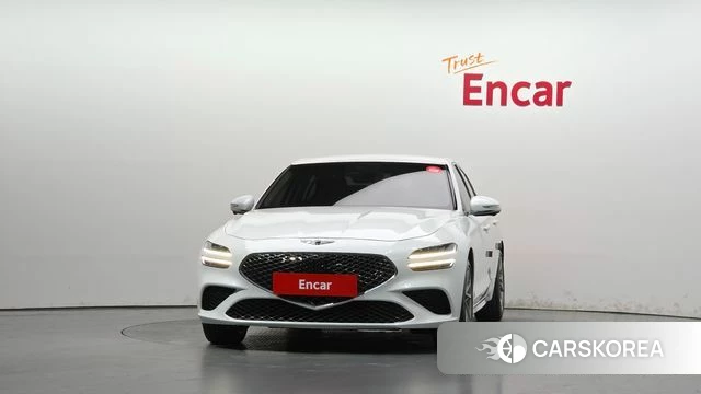 Genesis The New G70 id 4864337 из Кореи 23