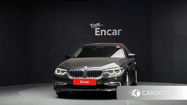 BMW 5 Series (G30) id 4402974 из Кореи 23
