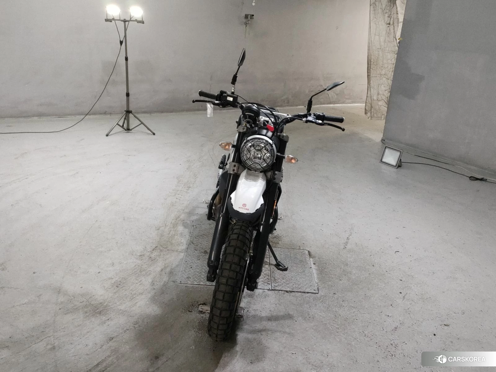 Проданный Ducati SCRAMBLER DESERT S 2017 из Японии, фото 4