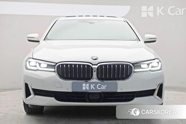 BMW 5 Series (G30) id 4535156 из Кореи 13