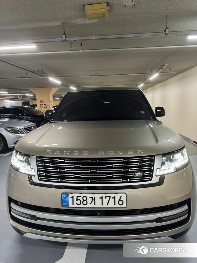 Land Rover Range Rover 5th Generation 2023 Золотой из Кореи, фото 3
