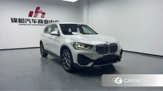 BMW X1 2023 Белый из Китая, фото 3