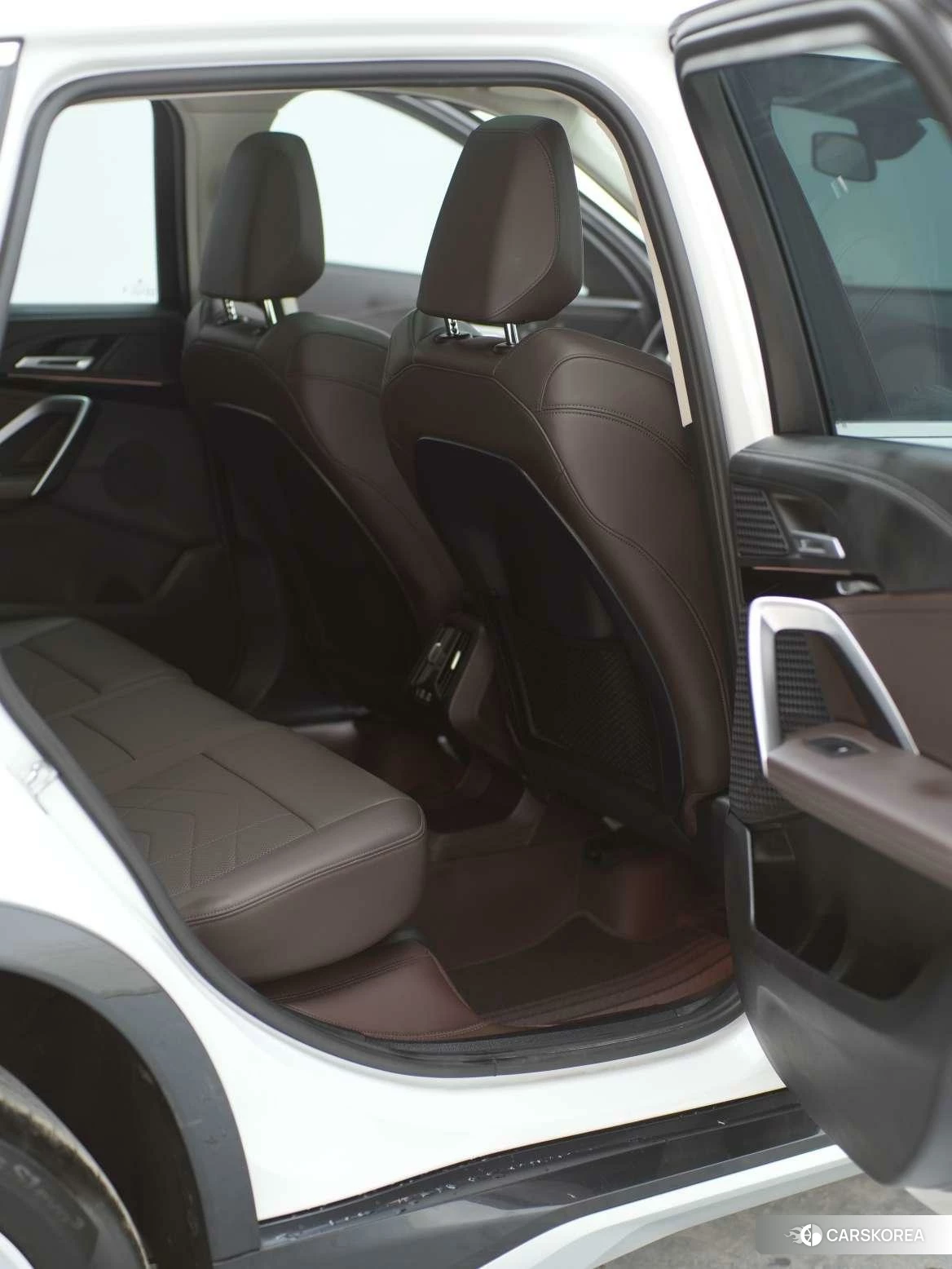BMW X1 id 4487168 из Китая 22