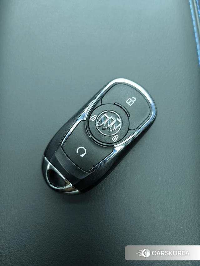 Buick Slightly blue 6 id 4210516 из Китая 13