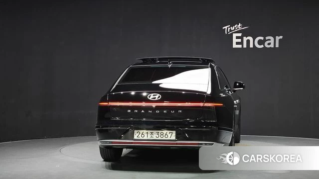Hyundai Grandeur Hybrid (GN7) id 4578726 из Кореи 23