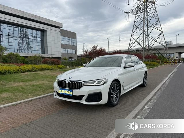BMW 5 series 2021 Белый из Китая, фото 3