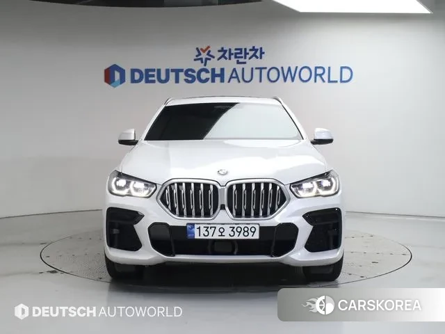 BMW X6 (G06) 2023 Белый из Кореи, фото 3