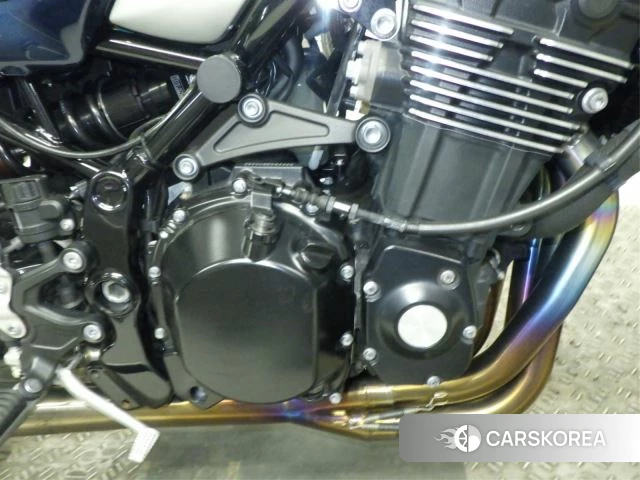 Engine photo