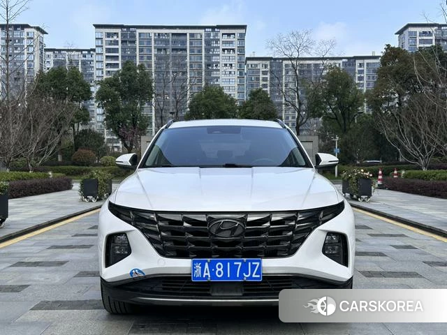 Hyundai Tucson 2022 Белый из Китая, фото 3