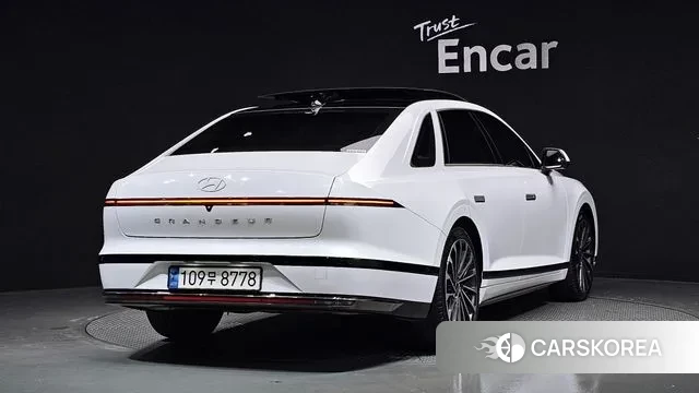 Hyundai Grandeur Hybrid (GN7) id 3610552 из Кореи 13