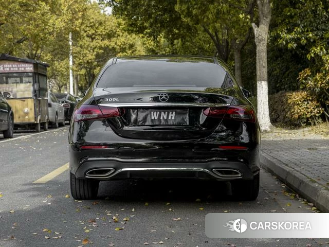 Mercedes-Benz E-class id 4242339 из Китая 8