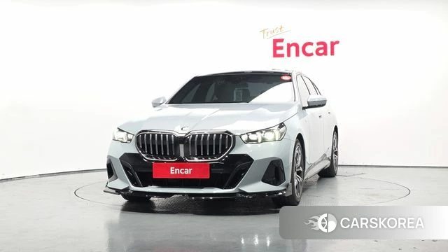 BMW 5 Series (G60) id 4695735 из Кореи 13