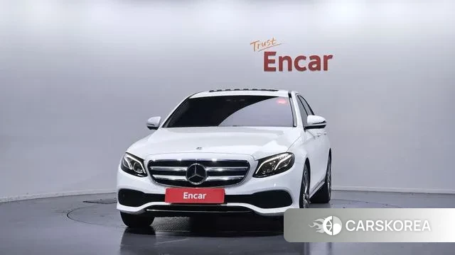 Mercedes-Benz E-Class W213 id 3789317 из Кореи 13