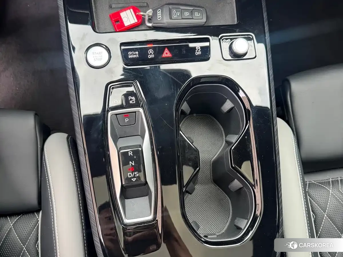 Audi A5L id 4654973 из Китая 19