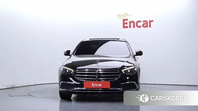 Mercedes-Benz E-Class W213 id 4608957 из Кореи 23