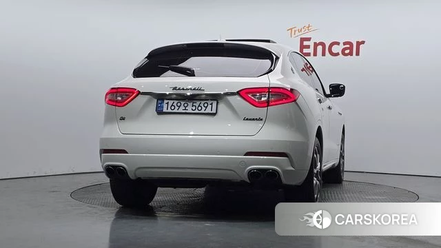 Maserati Levante id 4642332 из Кореи 23