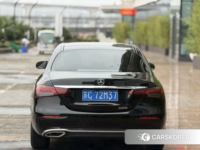 Mercedes-Benz E-class 2021 Черный из Китая, фото 3
