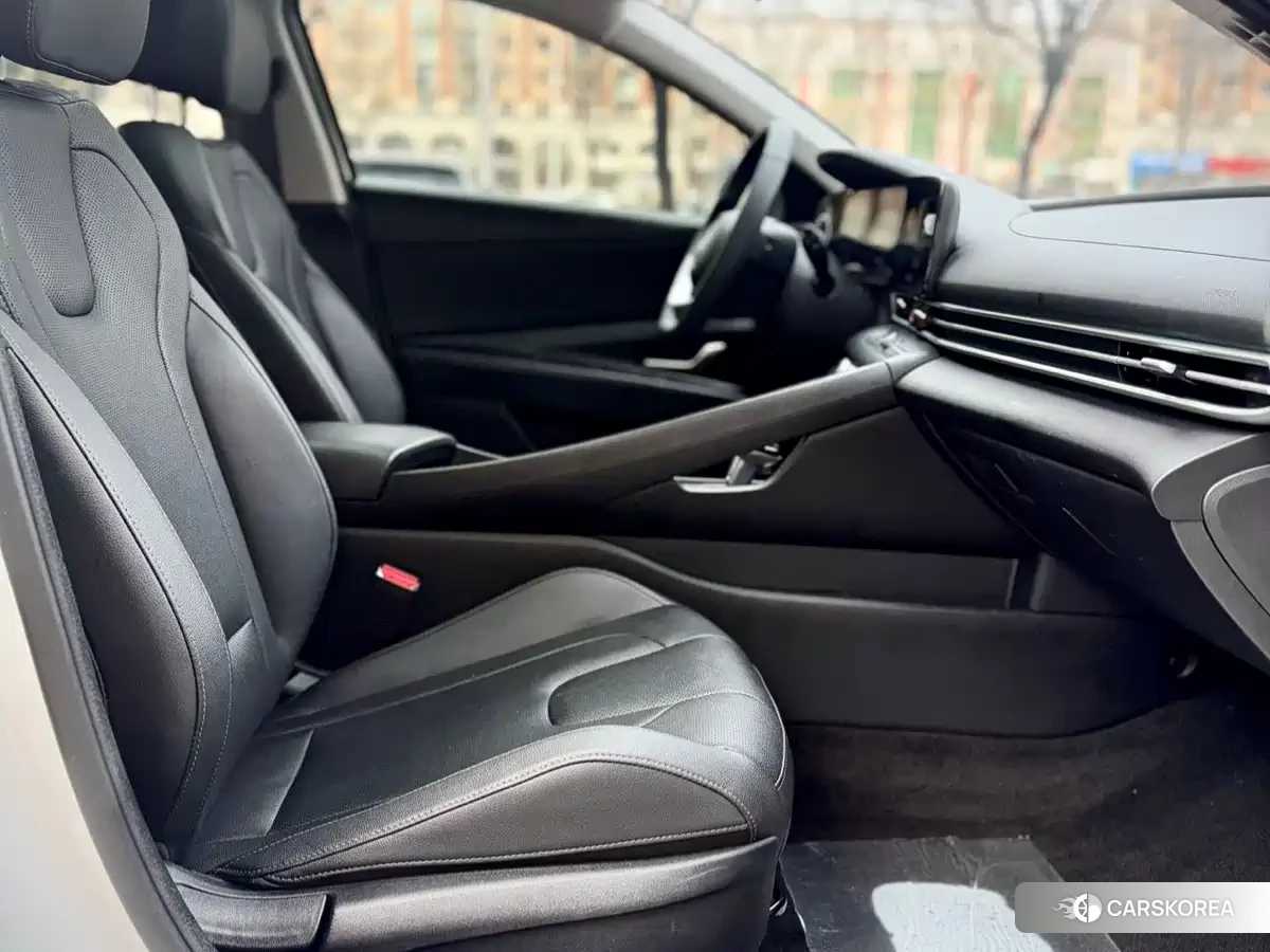 Hyundai Elantra id 4679671 из Китая 17
