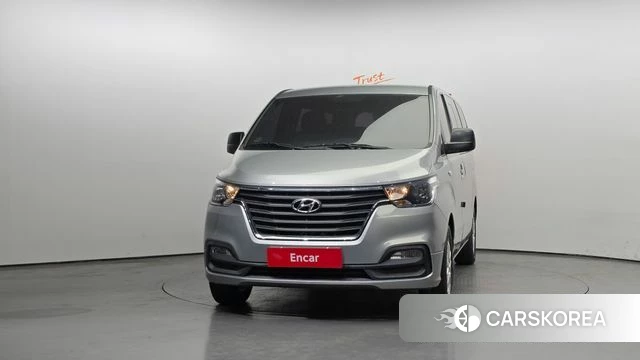 Hyundai The New Grand Starex id 4284379 из Кореи 13