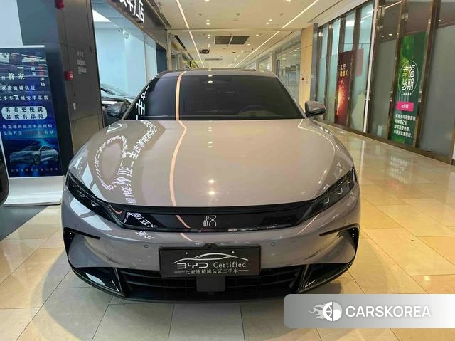 BYD Han DM 2026 Серебристо-серый из Китая, фото 5