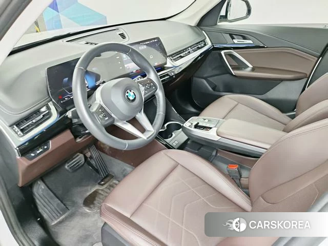 BMW X1 2023 Белый из Китая, фото 4