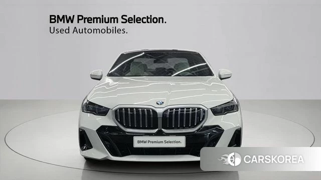 BMW 5 Series (G60) id 4853441 из Кореи 13