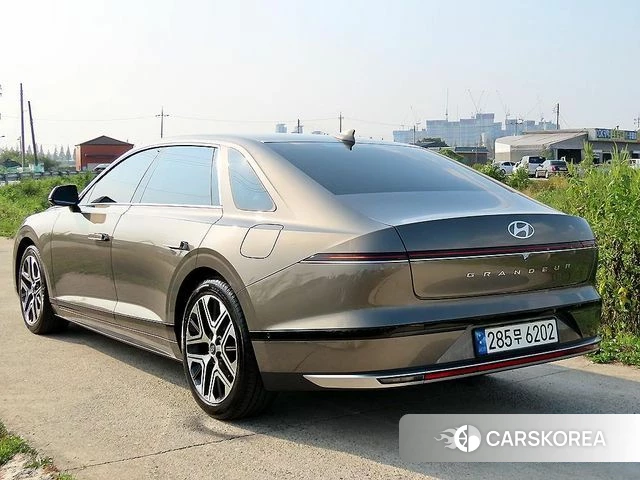 Hyundai Grandeur (GN7) id 4922175 из Кореи 13