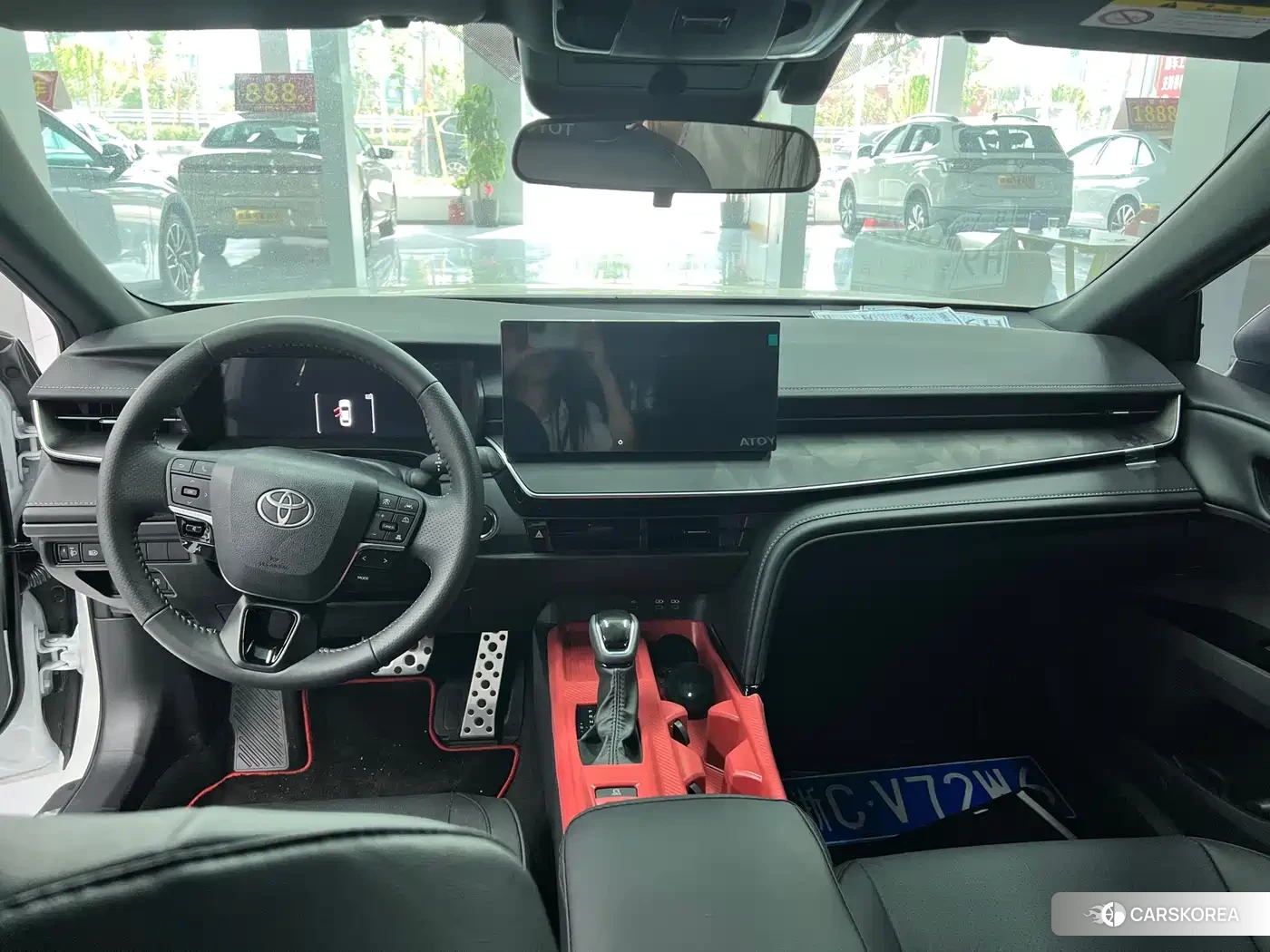 Toyota Camry 2026 Белый из Китая, фото 3