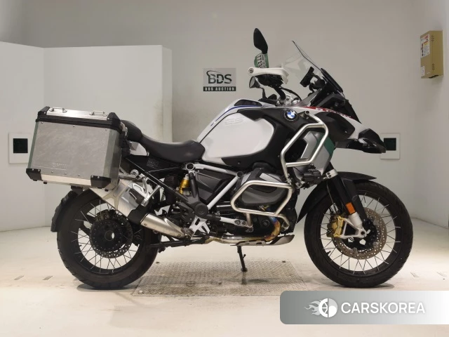BMW R1250GS ADVENTURE 2021 из Японии
