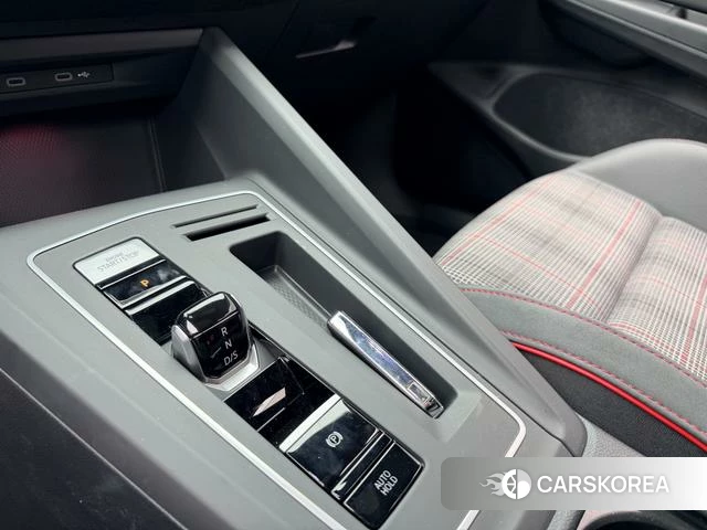 Volkswagen Golf GTI id 4278202 из Китая 9