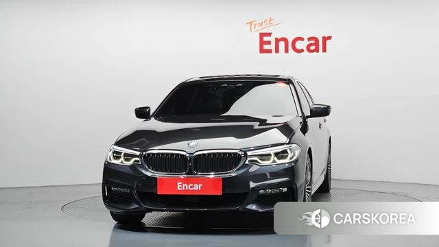 BMW 5 Series (G30) id 3886366 из Кореи 13