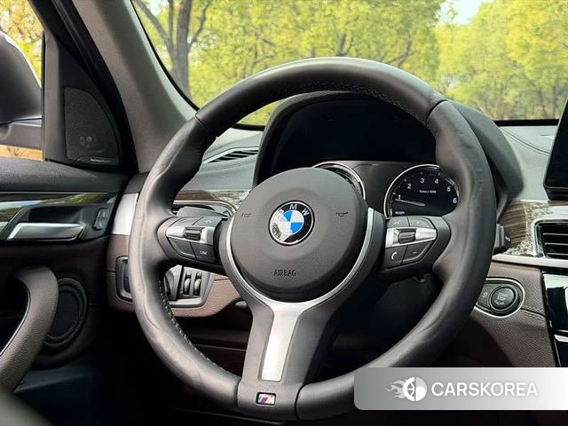BMW X1 id 3857024 из Китая 9