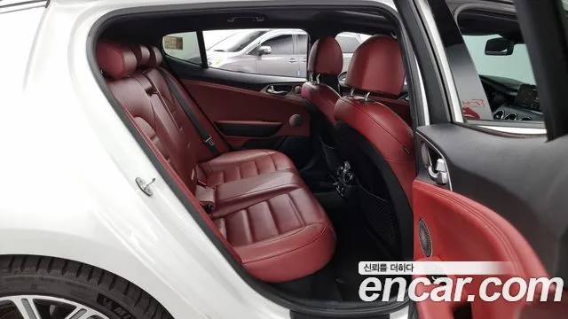 Kia Stinger id 2757358 из Кореи 13