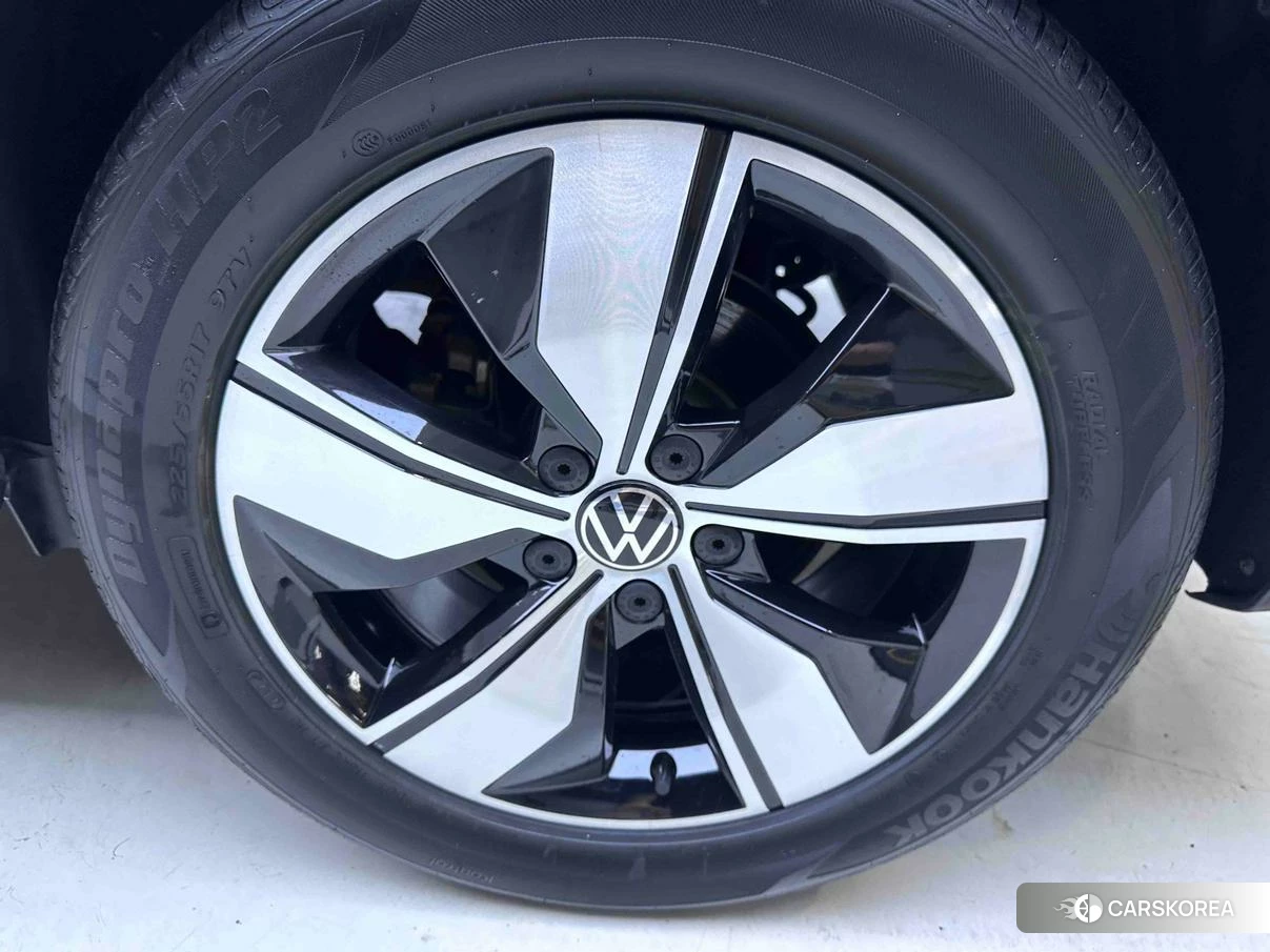 Volkswagen Tharu id 4485396 из Китая 15