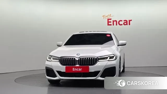 BMW 5 Series (G30) id 3012360 из Кореи 13