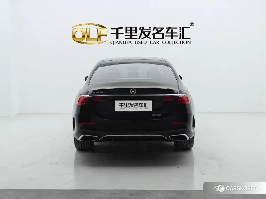 Mercedes-Benz E-Class id 4622396 из Китая 20