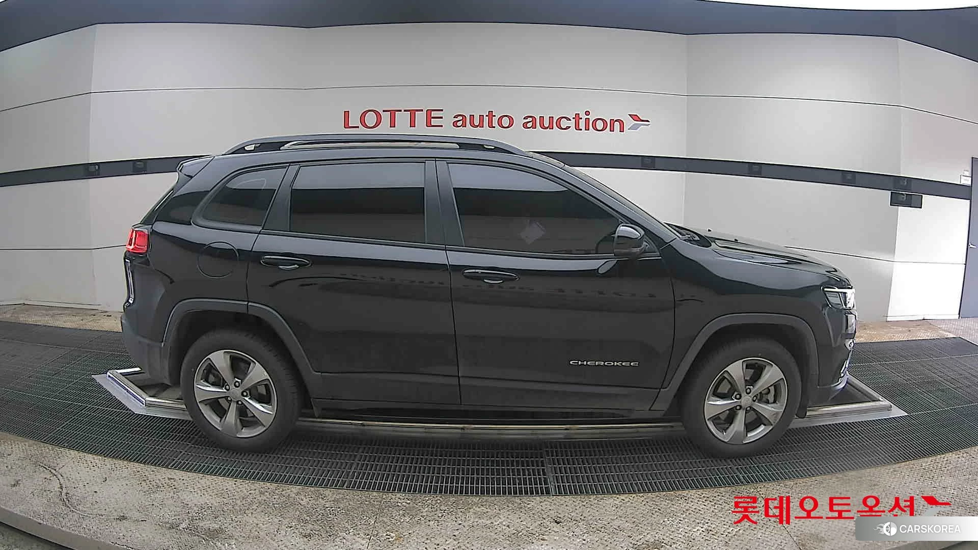 Jeep Straw Cherokee 2.4 AWD id 3875654 из Кореи 23