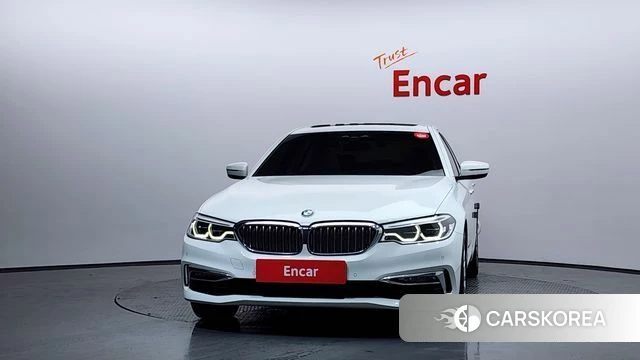 BMW 5 Series (G30) id 3808261 из Кореи 13