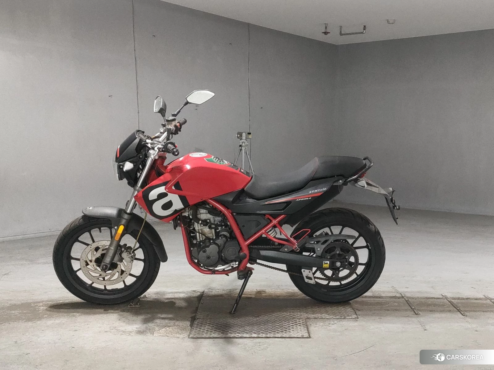 Aprilia STX125 CAFE 2015 из Японии, фото 3