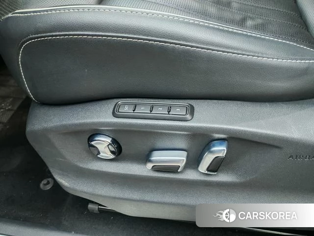 Volkswagen Tourang id 4274092 из Китая 16