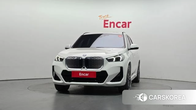 BMW iX1 (U11) id 4427439 из Кореи 23