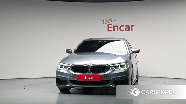 BMW 5 Series (G30) id 4900722 из Кореи 23