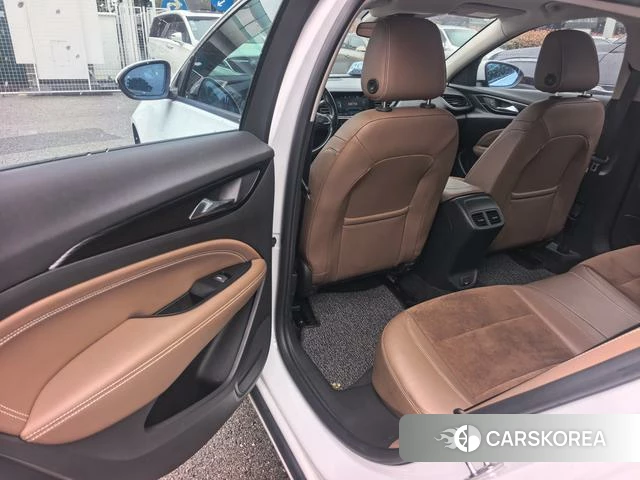 Buick Regal id 4219771 из Китая 16
