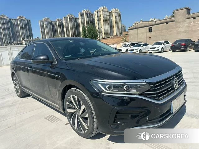Volkswagen Passat 2022 Черный из Китая, фото 3