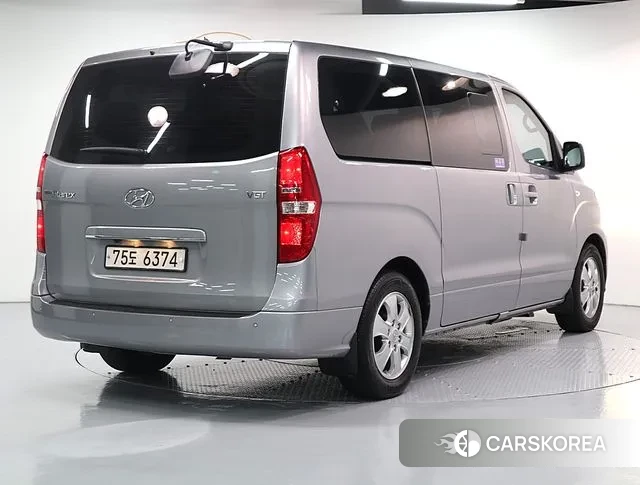 Hyundai The New Grand Starex id 3102066 из Кореи 13