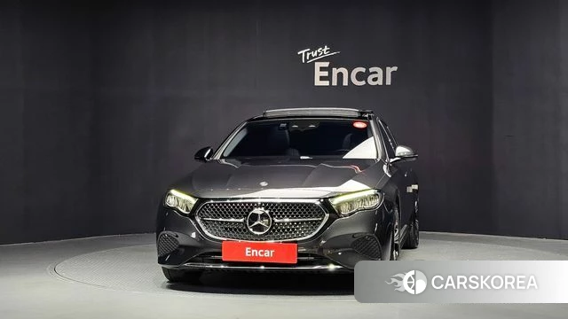 Mercedes-Benz E-Class W214 id 4773624 из Кореи 23