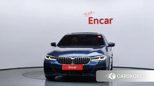 BMW 5 Series (G30) id 3428159 из Кореи 13